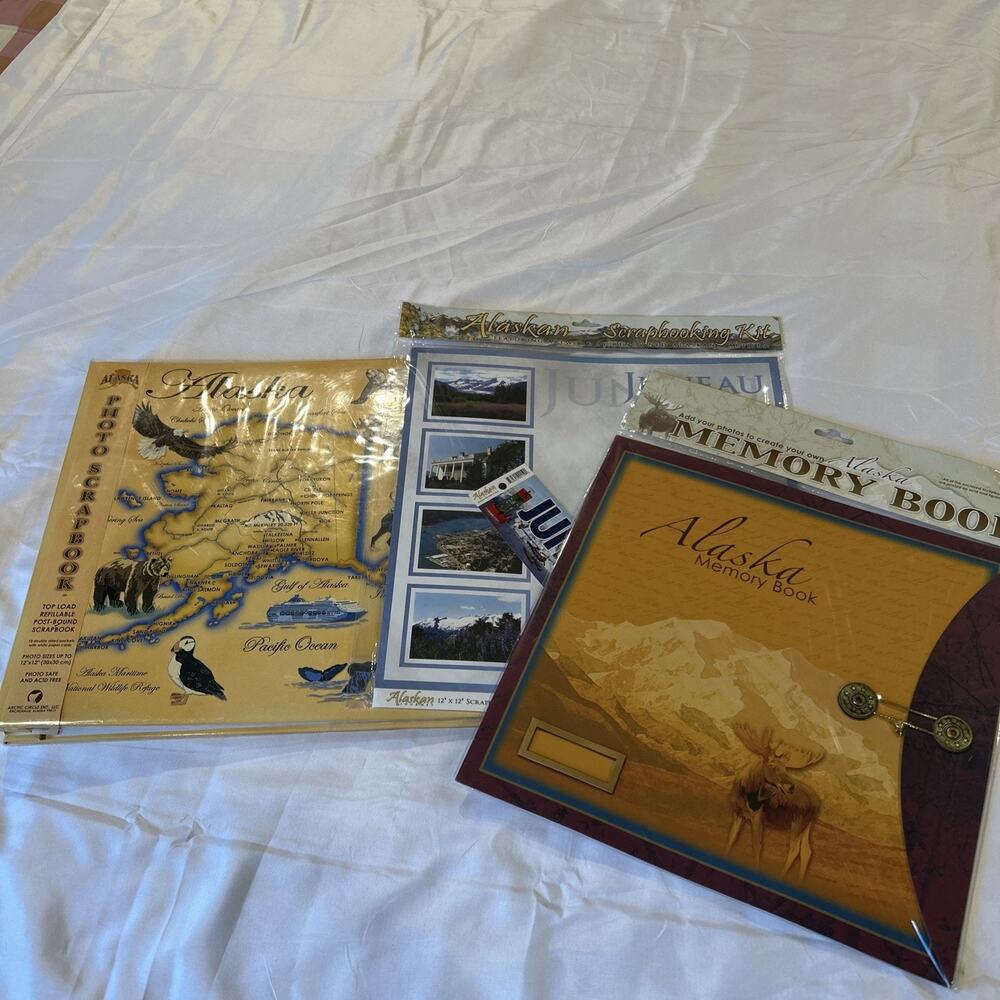 Alaska Photo Scrapbook - Top Load -12x12 Bear Moose Eagle W/Memory Book & SB Kit
